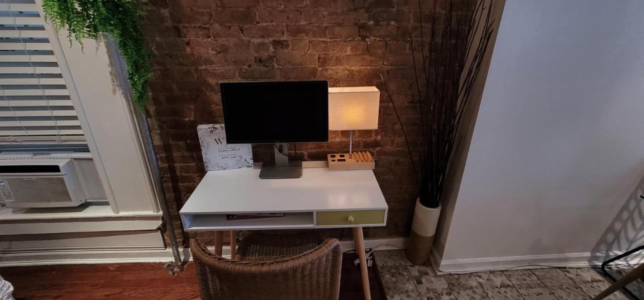 Апартаменты Luxe Brooklyn Getaway Нью-Йорк Экстерьер фото